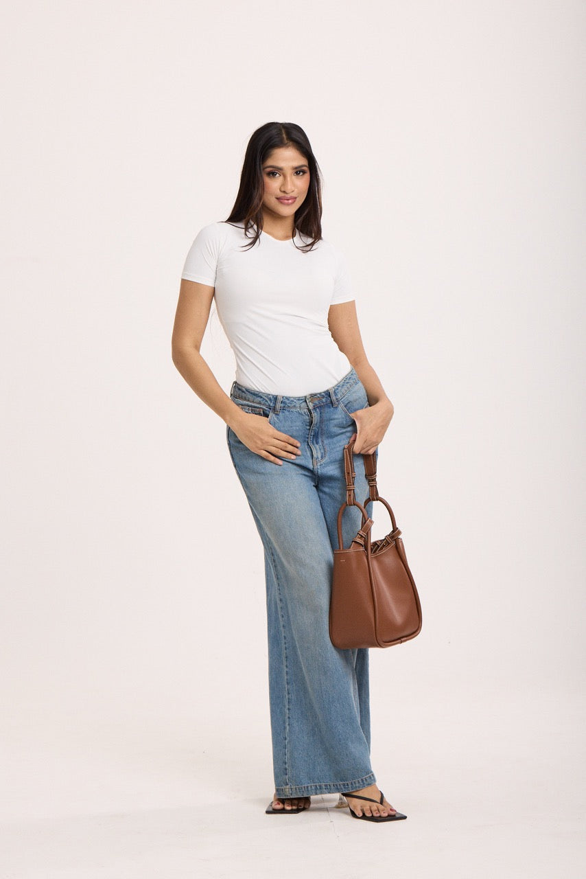 The Amora Crop